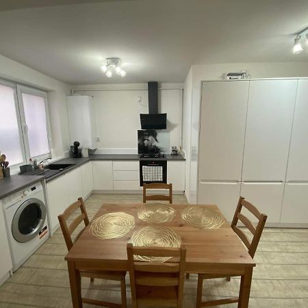 The Best Apartament Central Hunedoara Dış mekan fotoğraf