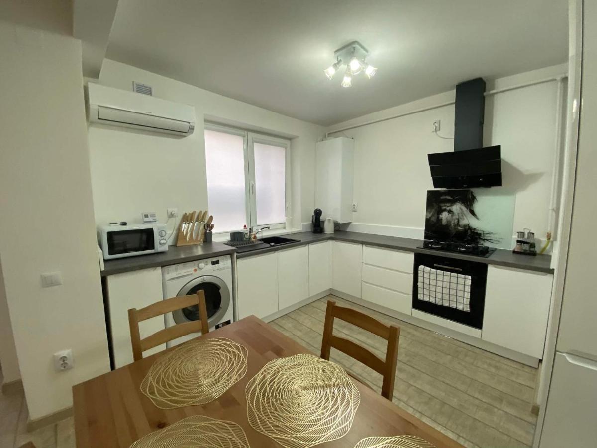The Best Apartament Central Hunedoara Dış mekan fotoğraf