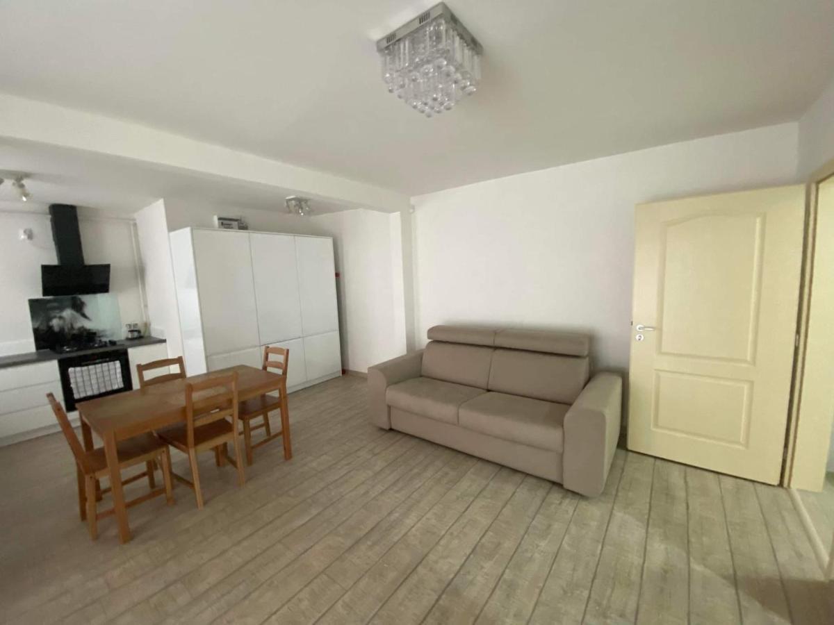 The Best Apartament Central Hunedoara Dış mekan fotoğraf